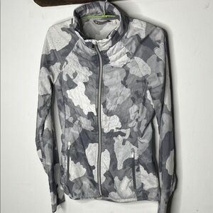 Athleta XXS windbreaker style athletic running Jacket Camo grey White pockets